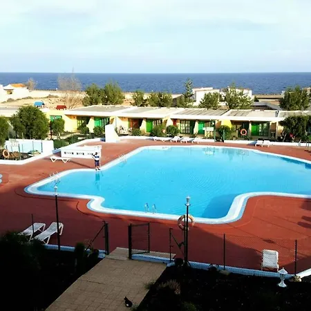 Ocean View Bouganville Ii Appartement